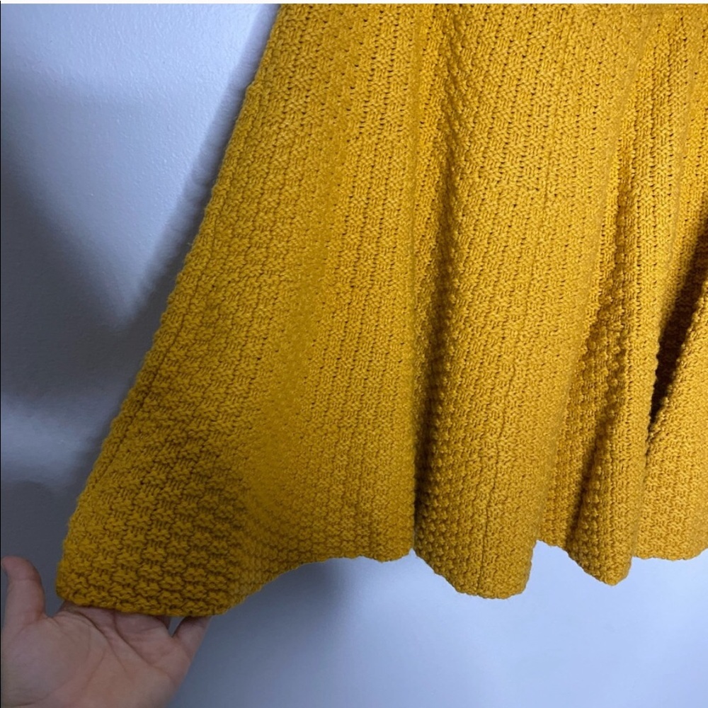 Lovers + Friends Knitted Circle Skirt Marigold Lg. - Picture 3 of 5